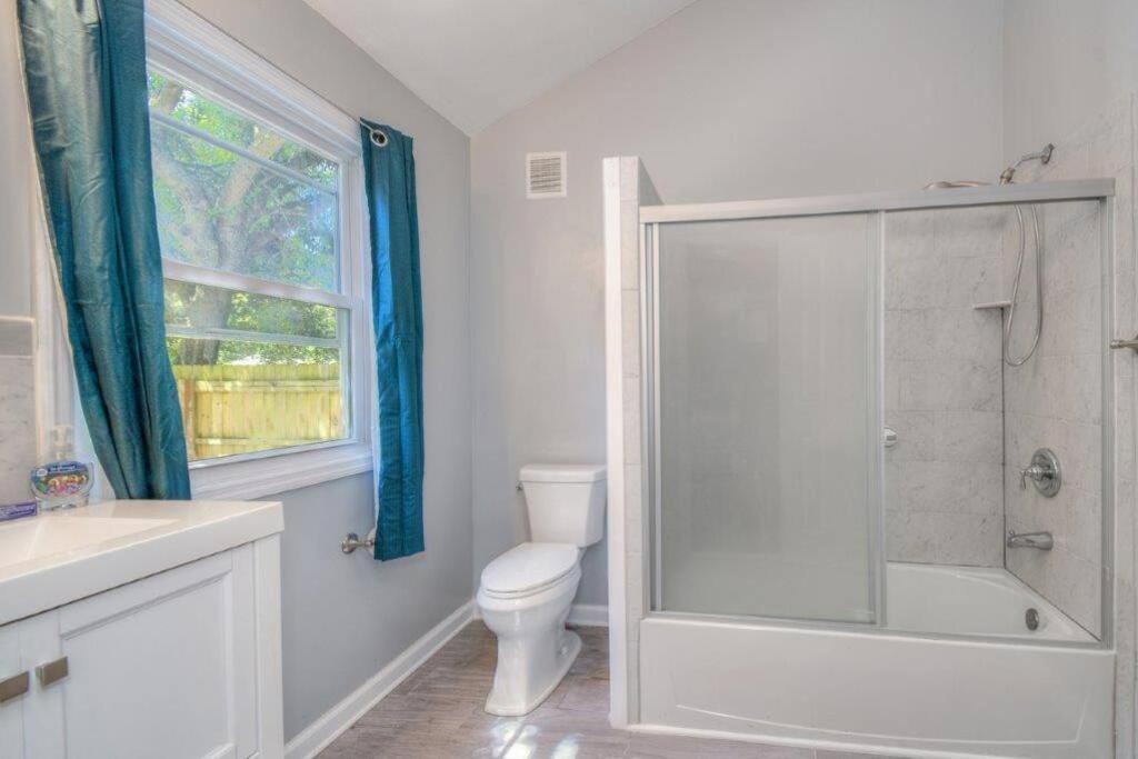 Lovin/sleeps 10/2 Blocks To Beach/pets Ok Apartment Myrtle Beach
