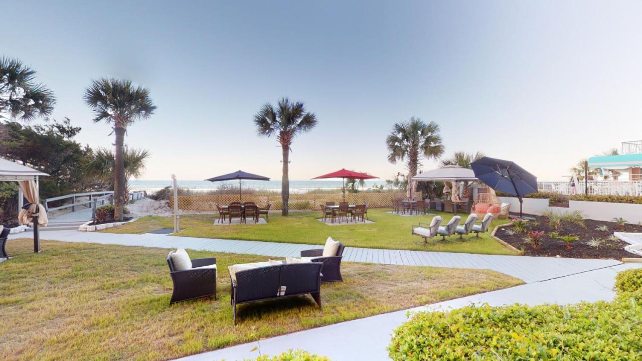 Apartment Willow Bay 803 Oceanfront Suite, Renovated Spring 2023 Desirable Golden Mile Location Myrtle Beach