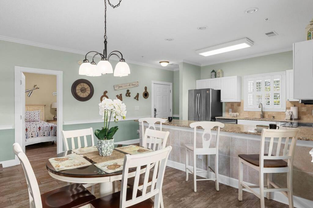 Spacious Beautiful 2br 2ba Near * Myrtle Beach