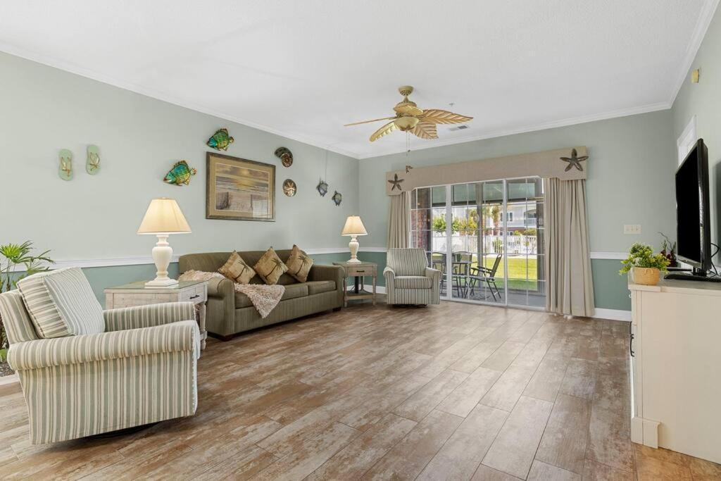 Spacious Beautiful 2br 2ba Near * Myrtle Beach