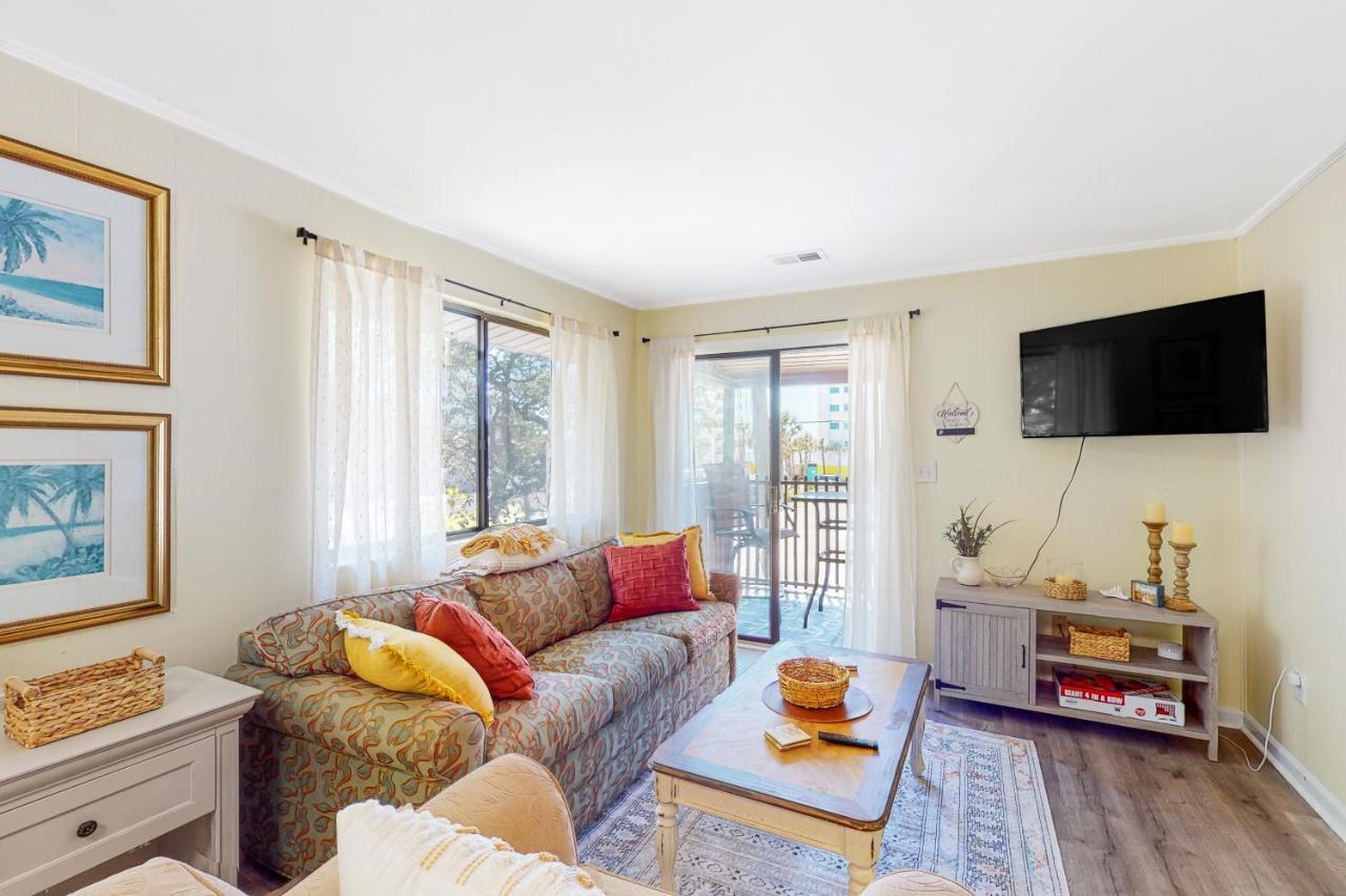 A Walk From The Beach, Unit B