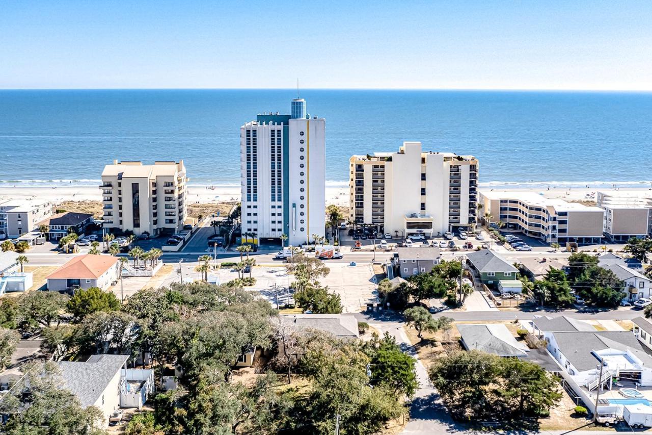 A Walk From The Beach, Unit B
