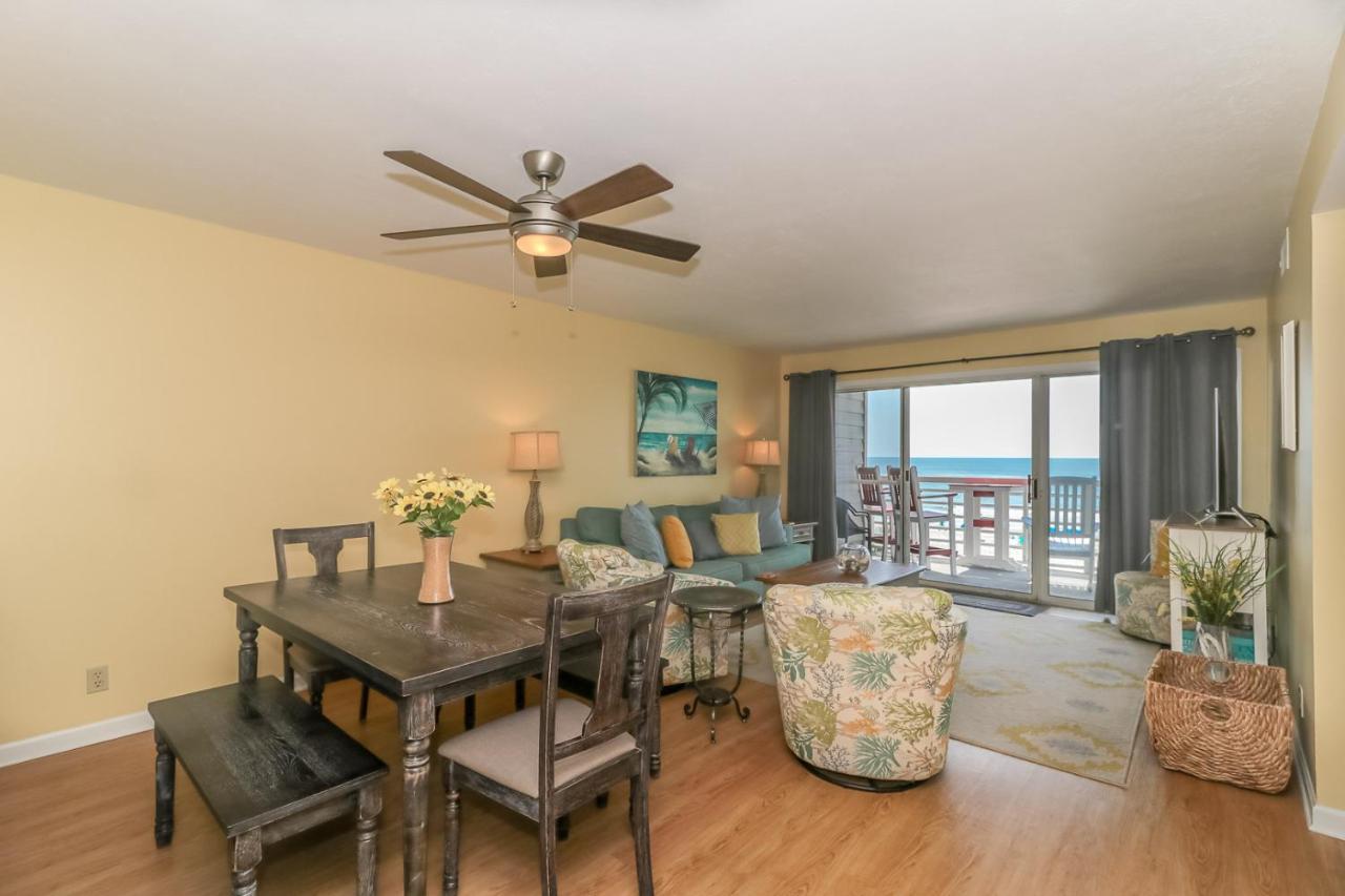 Surf Harbor, Unit 204 Holiday home *