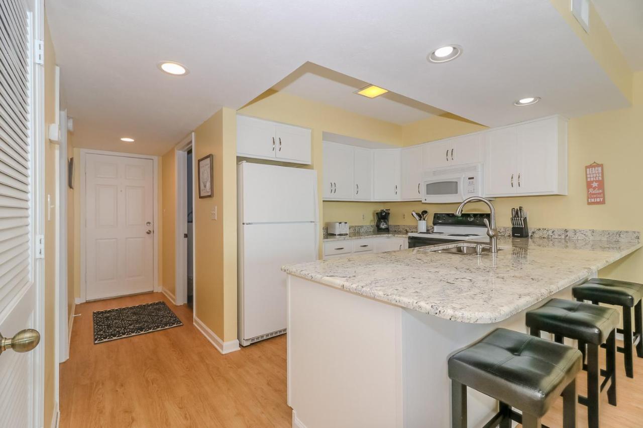 Surf Harbor, Unit 204 *