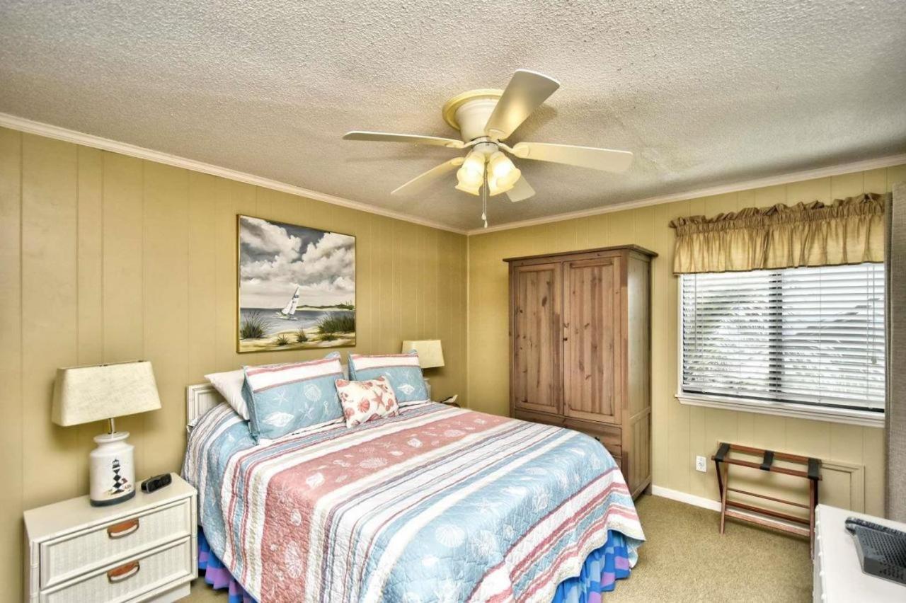 Holiday home Stunning Oceanfront 2 Bedroom On The Golden Mile- Ocean Forest Villas B-210-sleeps 6!