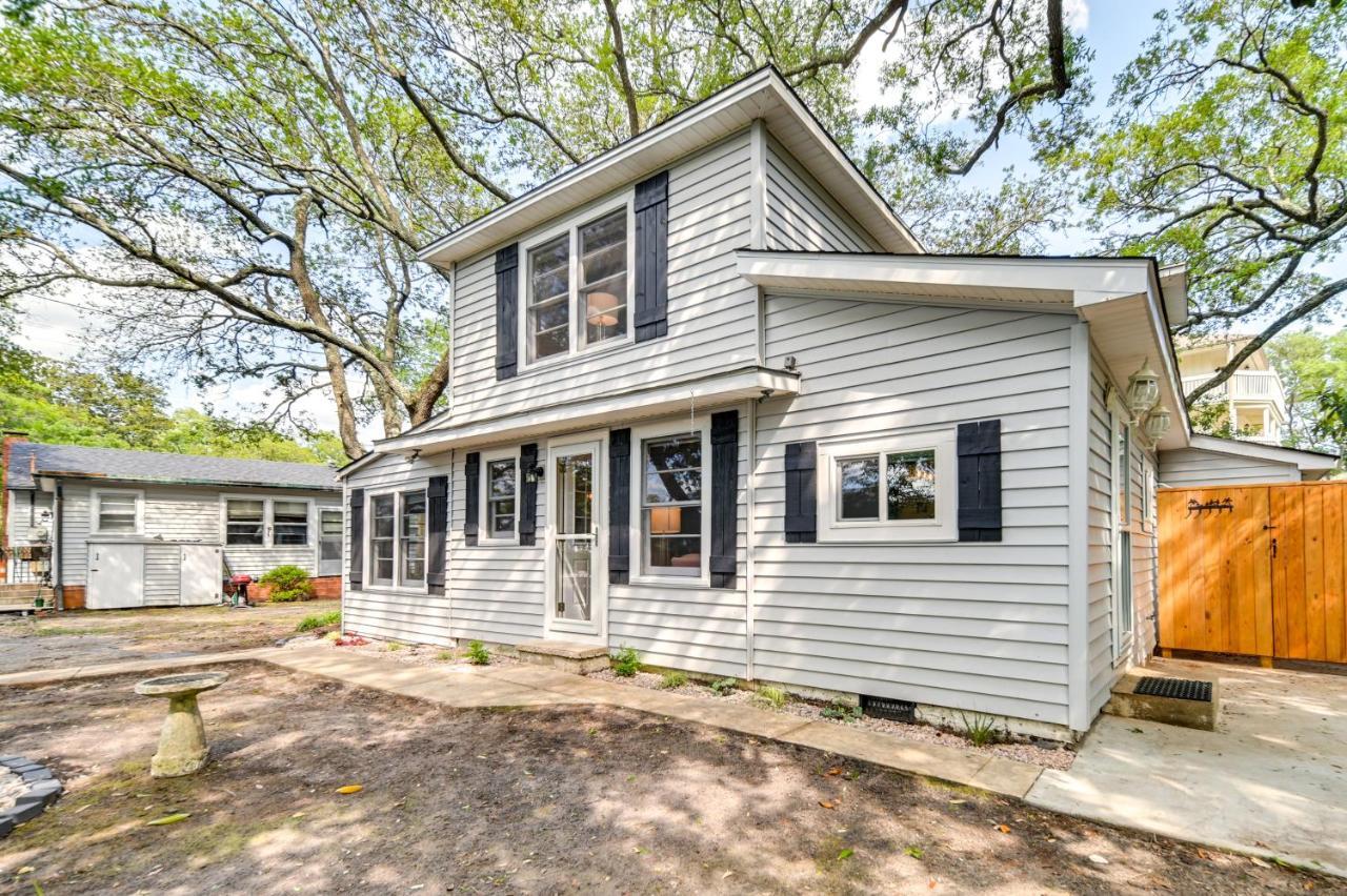 Holiday home Chic Historic Myrtle Steps To
