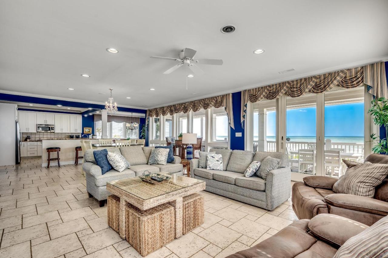 -the Oasis Holiday home *
