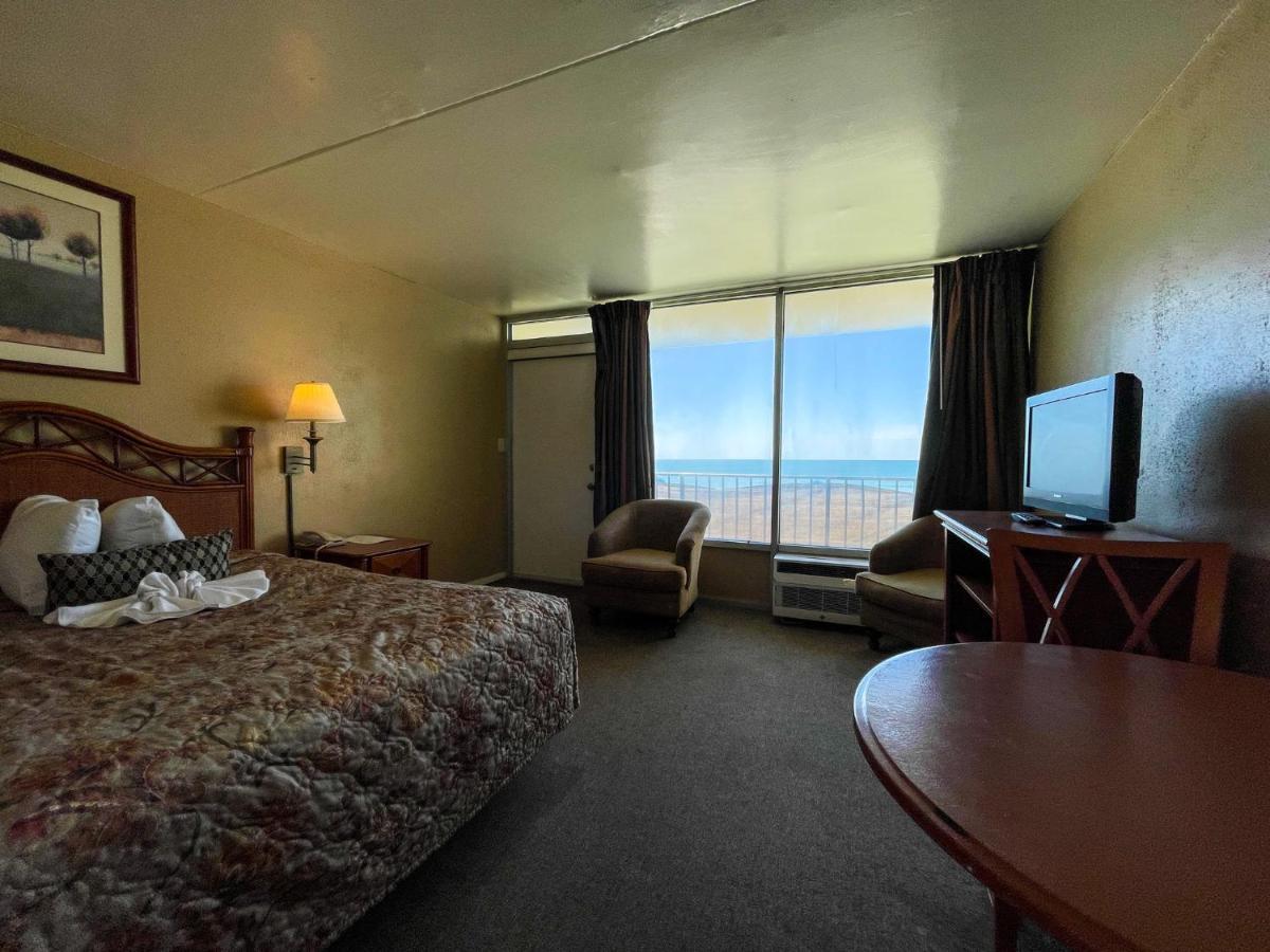 Oceanfront Viking Motel