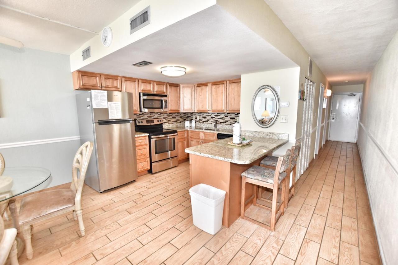 0404 Waters Edge Apartment *