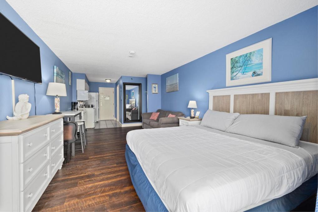 Ocean View King Suite! Perfect For 4 Guests! Sea Mist Unit 51304 * Myrtle Beach