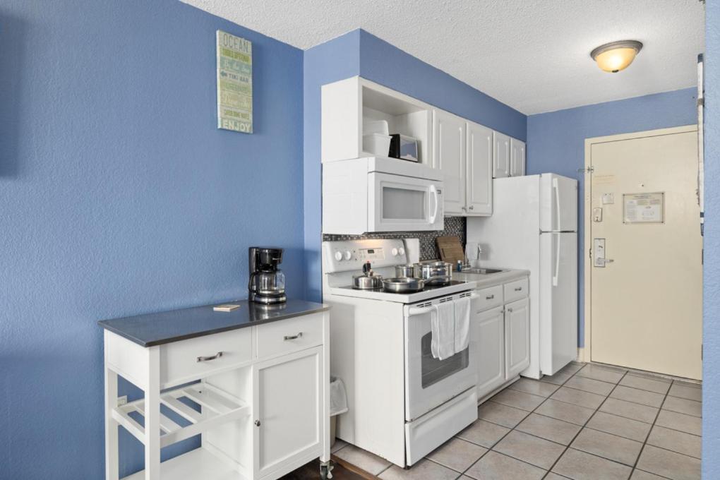 Ocean View King Suite! Perfect For 4 Guests! Sea Mist Unit 51304 * Myrtle Beach