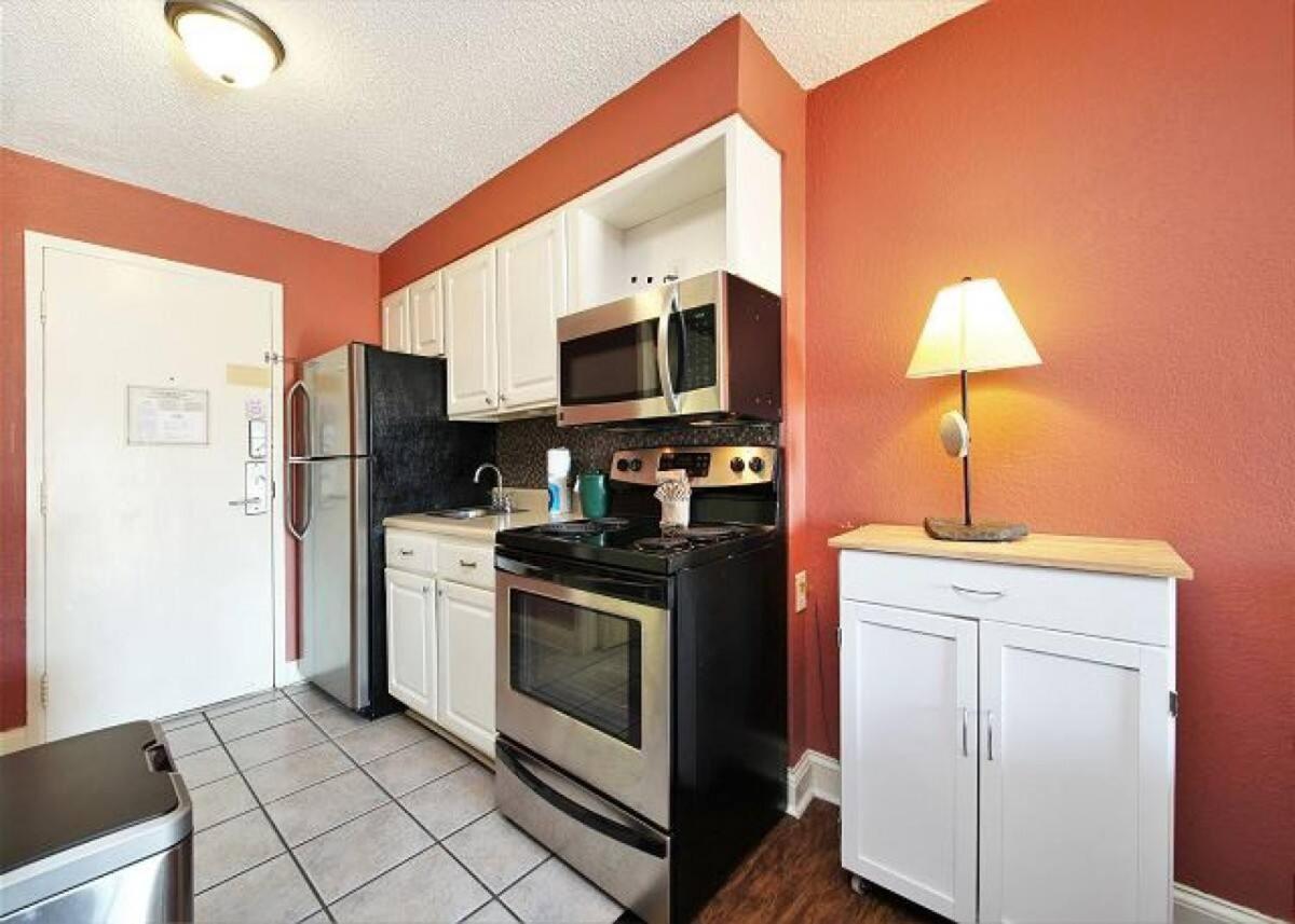Holiday home Ocean View King Suite! Perfect For 4 Guests! Sea Mist 50903 *