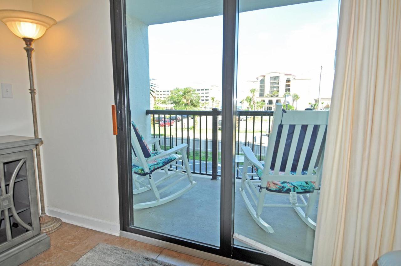 Oceanview 3-bedroom At Tower In Myrtle Apartment Myrtle Beach