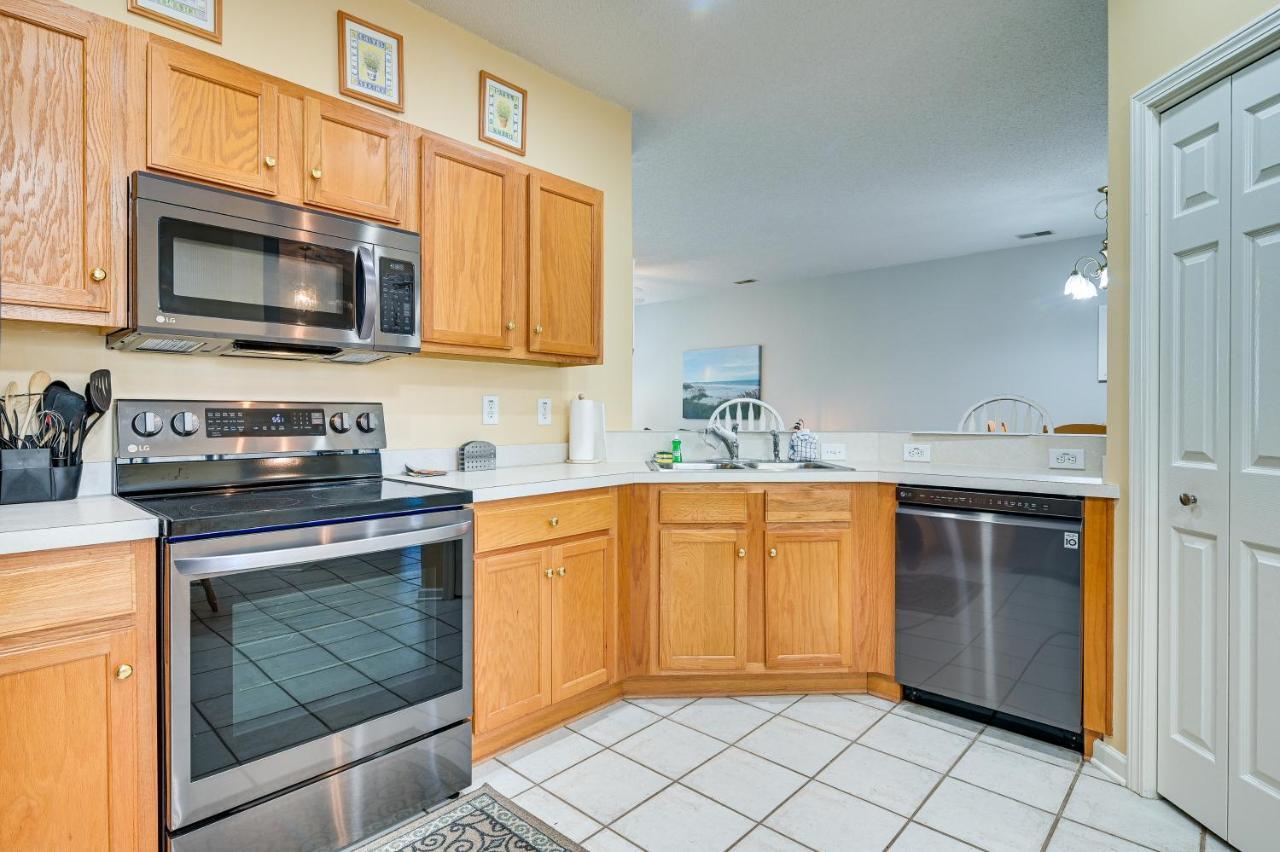 Myrtle Golf Courses And Pool Access! Apartment