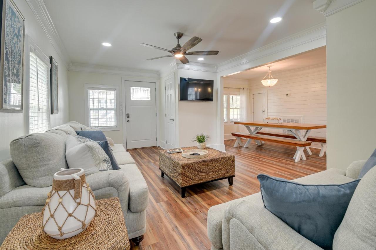 Coastal-chic Near Myrtle Beach, Walk To Ocean Holiday home *