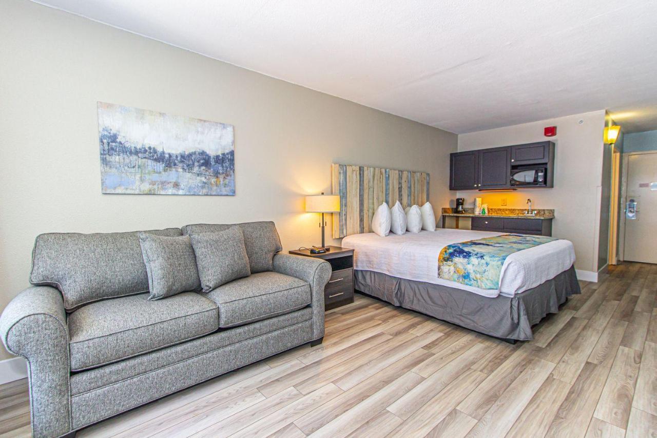 Landmark King Unit 710 Beautifully Updated Sleeps 4 Myrtle Beach