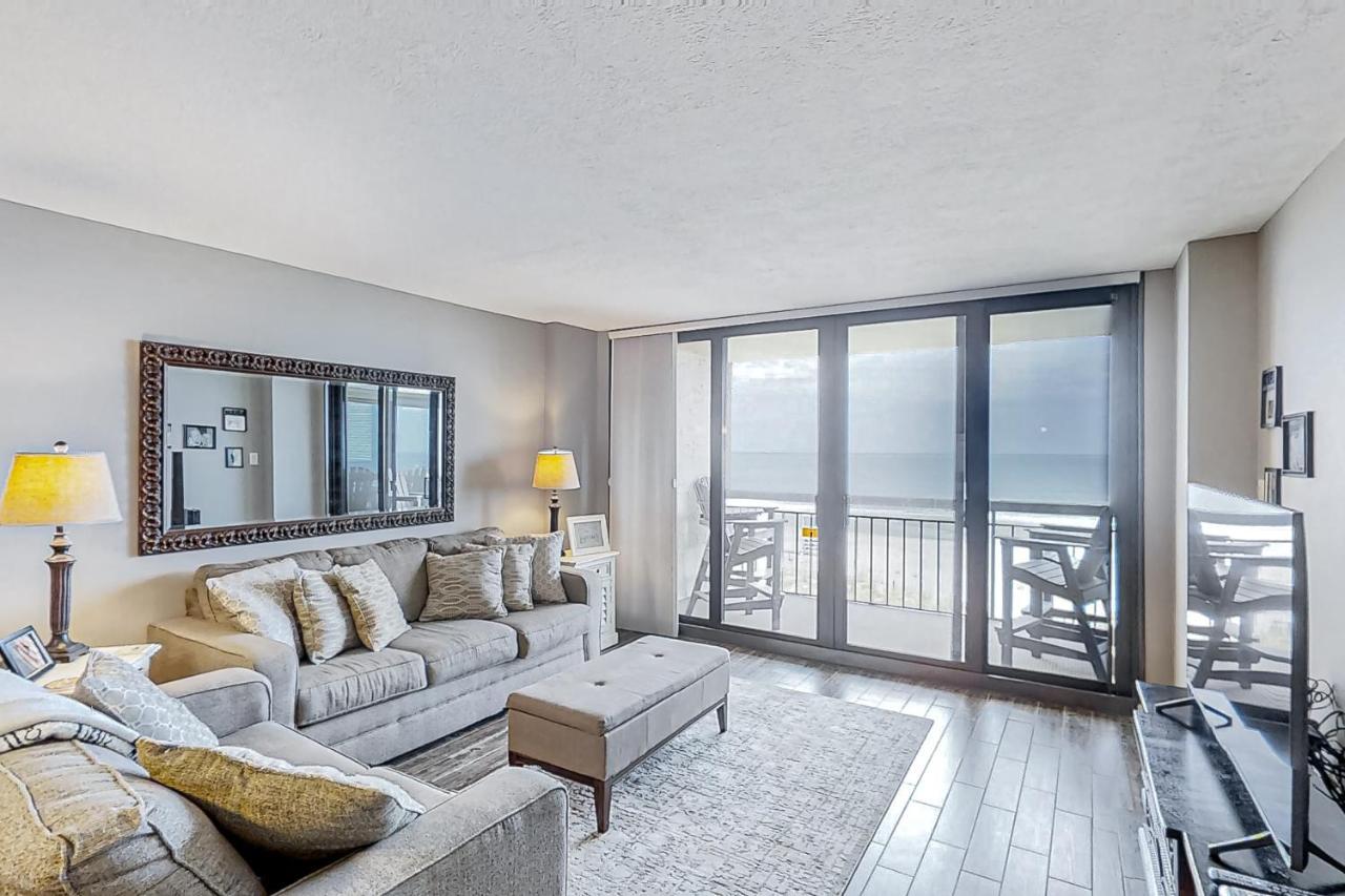 Apartment Shoreham Towers 3b