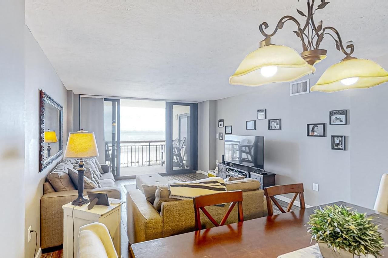 Shoreham Towers 3b Apartment
