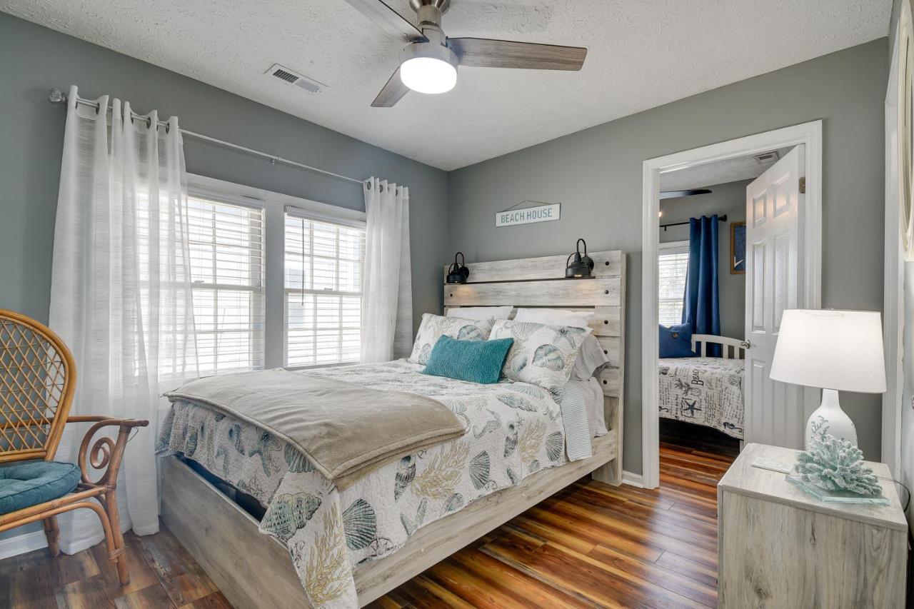 Coastal-chic Near Myrtle Beach, Walk To Ocean Holiday home