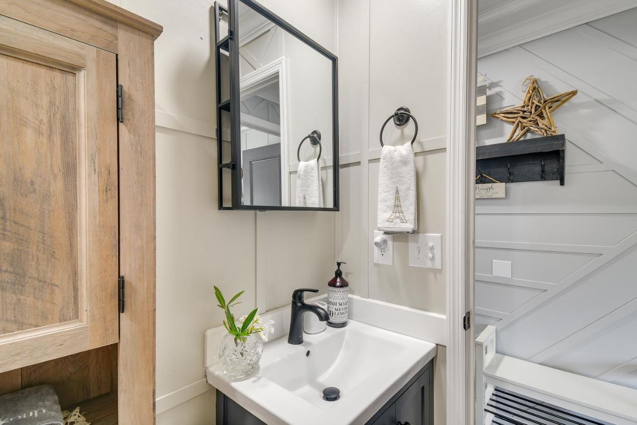 Adorable Studio About 1 Mi To Cherry Grove Beach! * Myrtle Beach