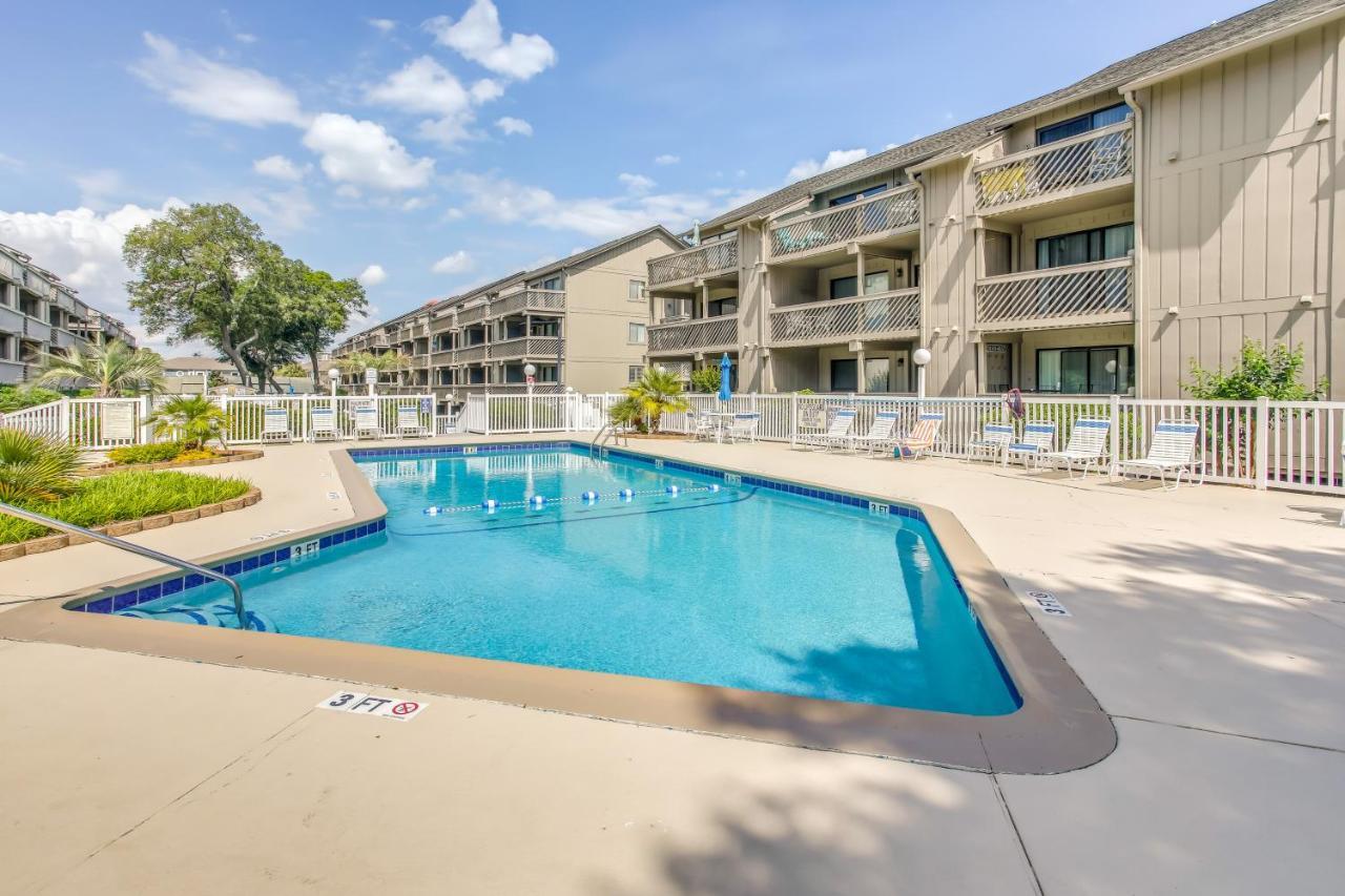 Myrtle Private Balcony With Pool View!