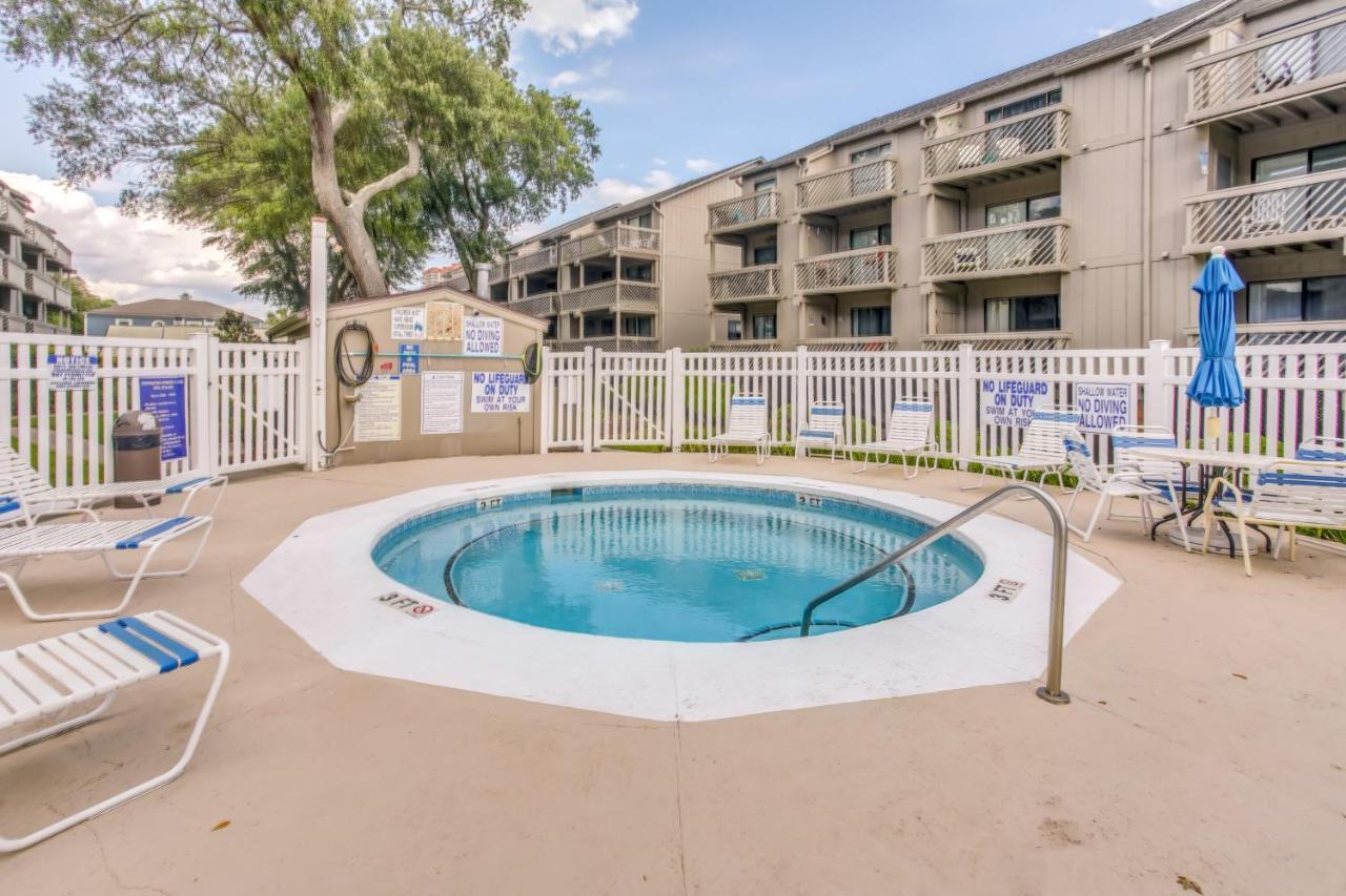 Myrtle Private Balcony With Pool View!