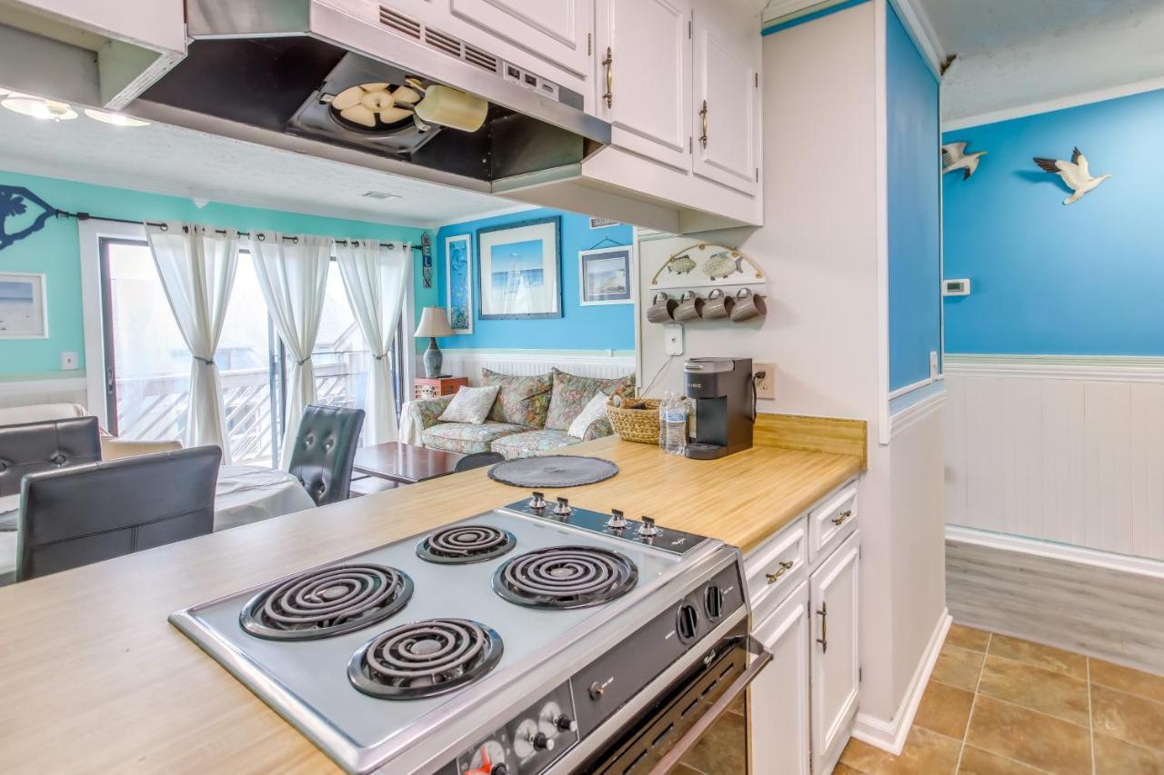 Myrtle Private Balcony With Pool View! Apartment