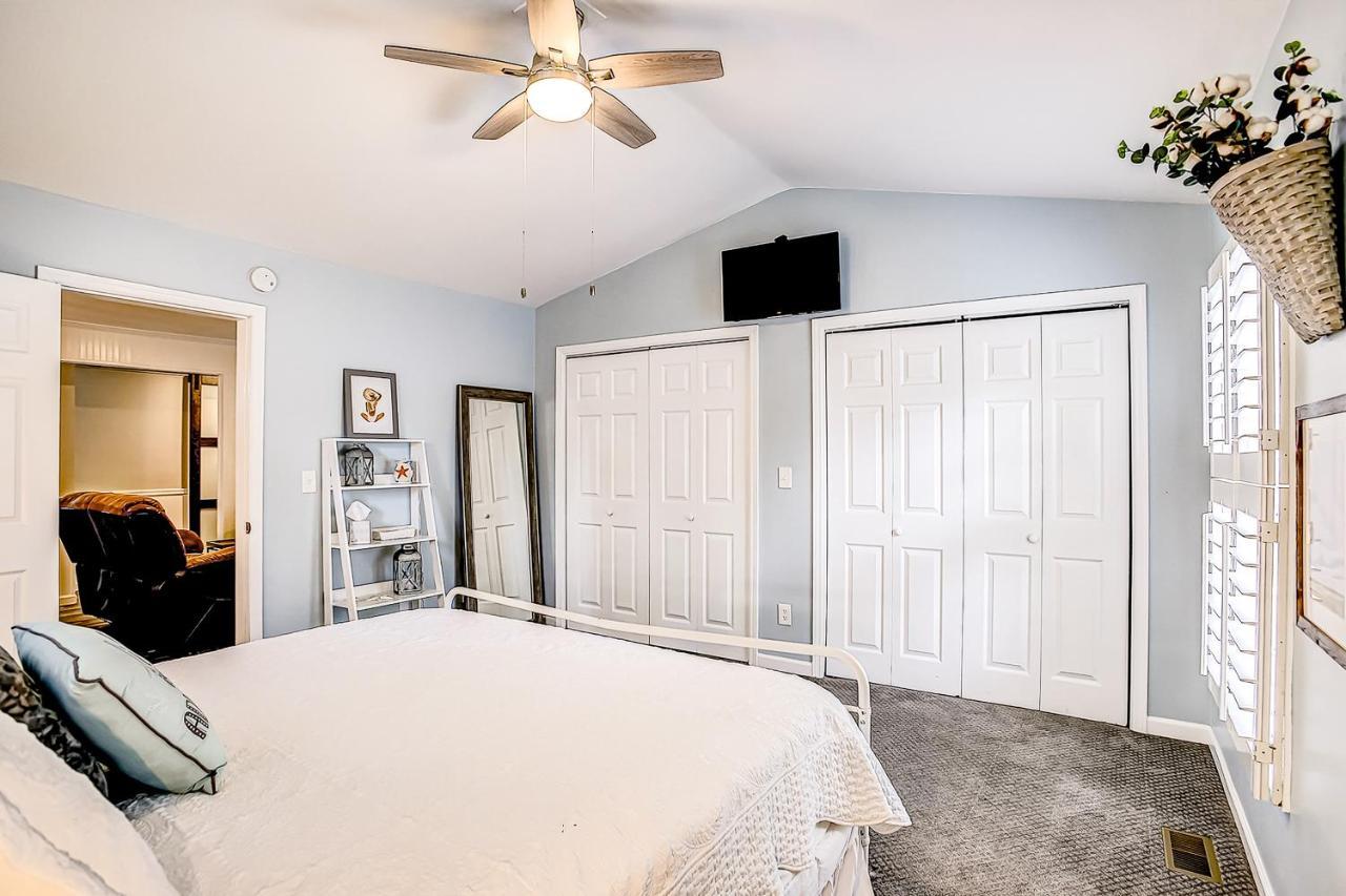 Pura Vida - 2 - Murrells Inlet * Myrtle Beach