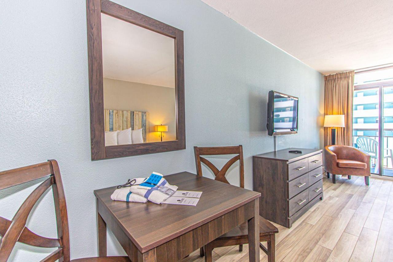 Landmark King Unit 710 Beautifully Updated Sleeps 4