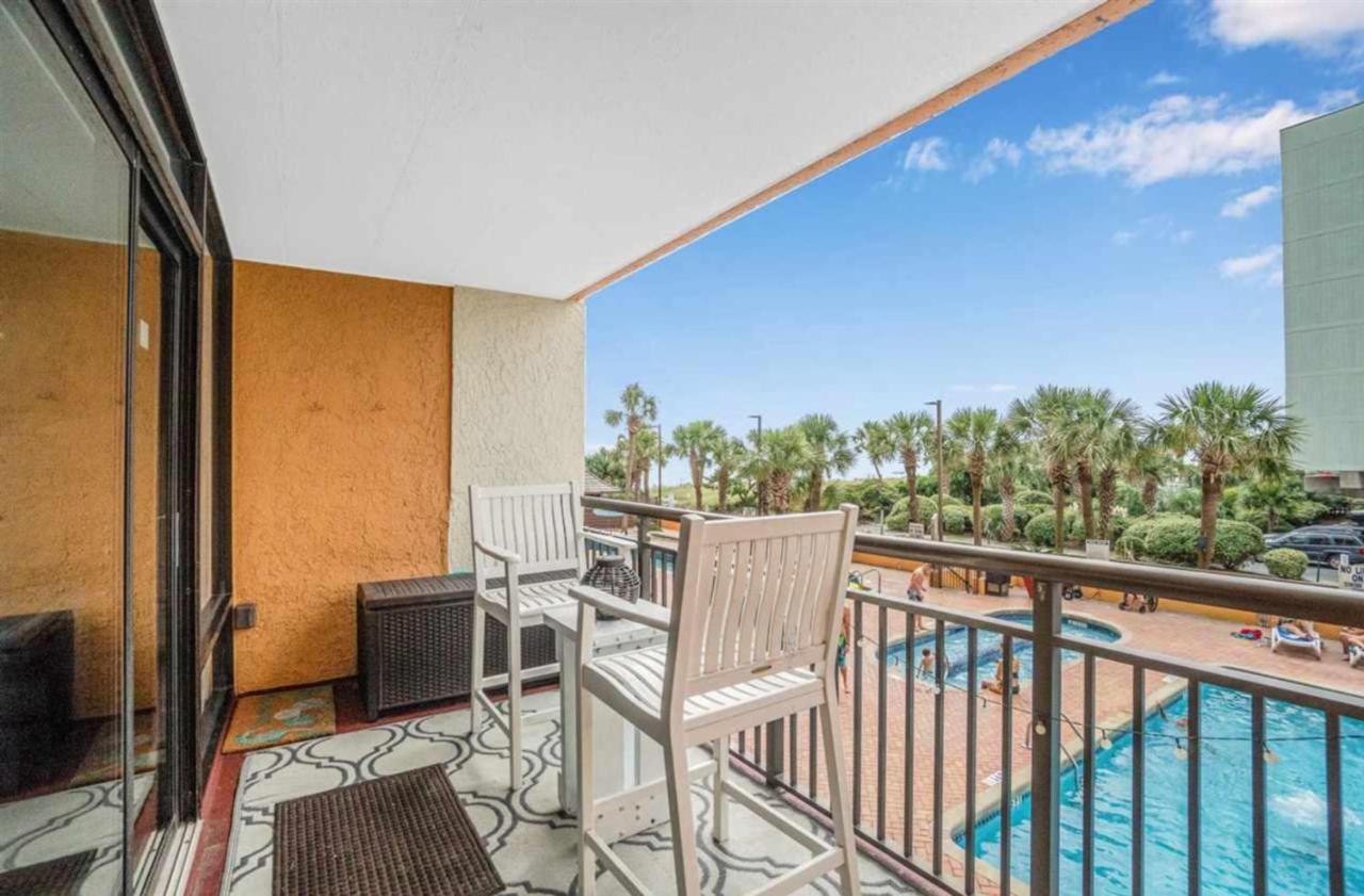 Apartment Ocean View With Beachy Decor And Accents Caravelle 206 Sleeps 6 Guests Myrtle Beach