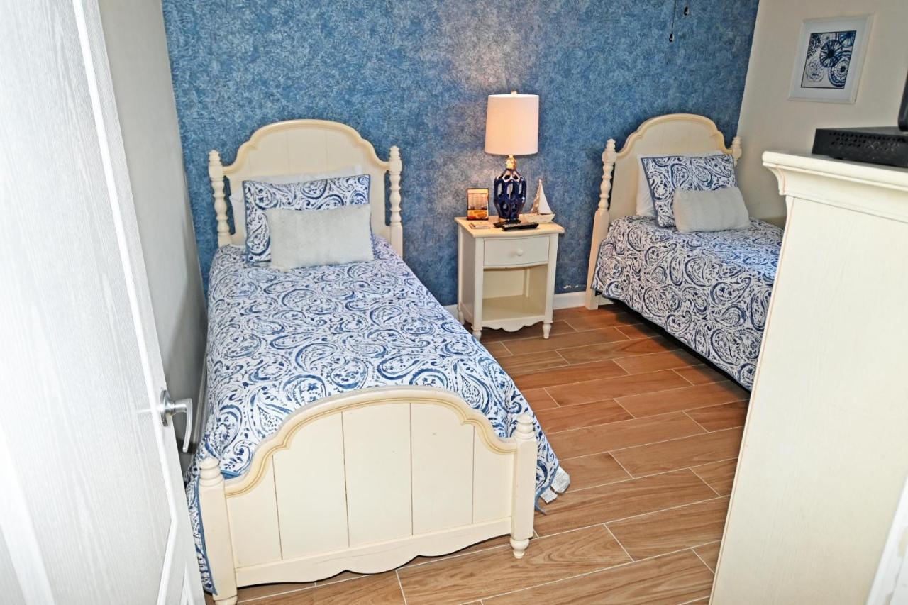 Oceanview 3-bedroom At Tower In Myrtle Myrtle Beach