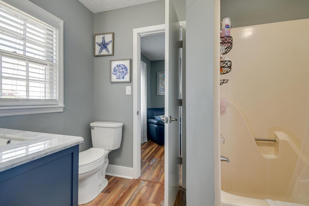 Coastal-chic Near Myrtle Beach, Walk To Ocean Holiday home Myrtle Beach