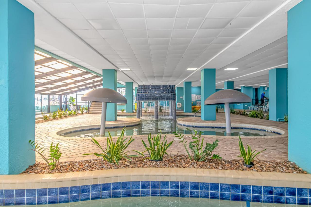 Landmark King Unit 710 Beautifully Updated Sleeps 4
