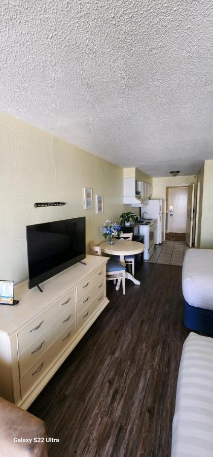 Oceanview Efficiency Dw1505 Apartment