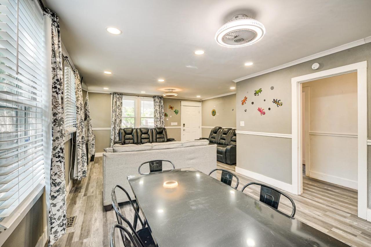 Myrtle Abode Near Amusement Parks And Beaches! Holiday home