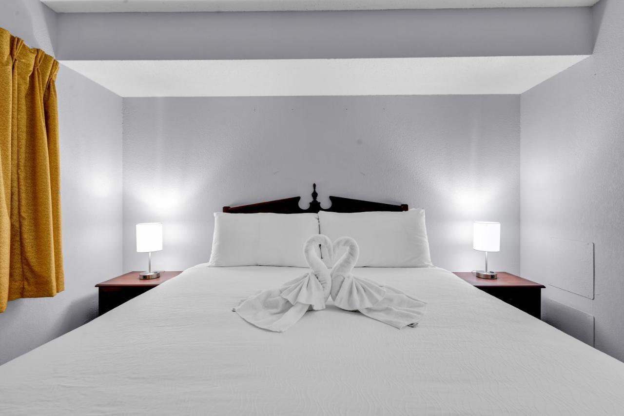 Ocean View 2br At Atlantica With Balcony Apartment *