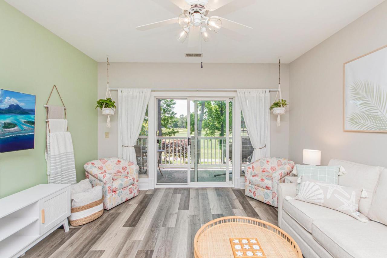 Aparthotel The Salty Fairway, Golf Course With Style Pool, 5 Miles From Beach, Fully Updated Myrtle Beach