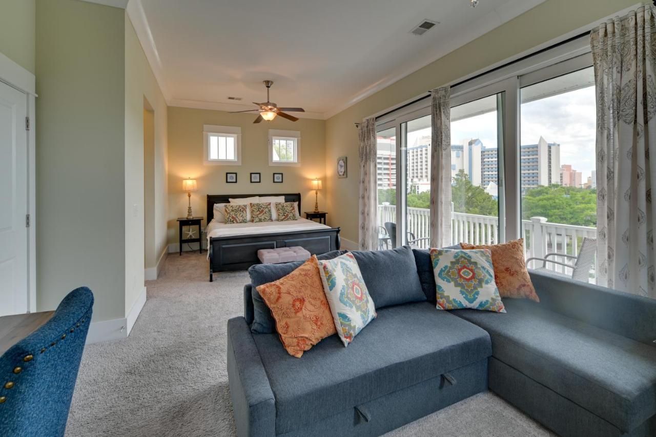 Breezy Myrtle Getaway, 1 Block To Beach! * Myrtle Beach