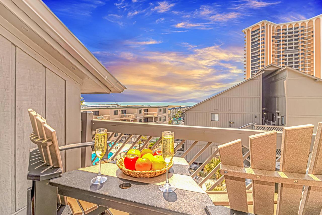 Holiday home Fully Furnished Ocean View Two Bedroom Condo-shipwatch Pointe 1- 319g *