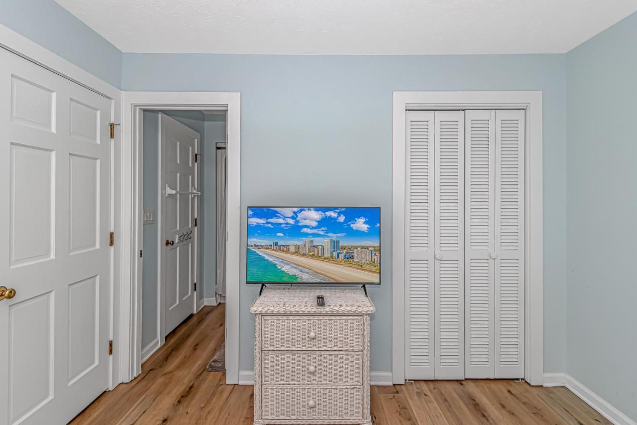 Holiday home Fully Furnished Ocean View Two Bedroom Condo-shipwatch Pointe 1- 319g Myrtle Beach
