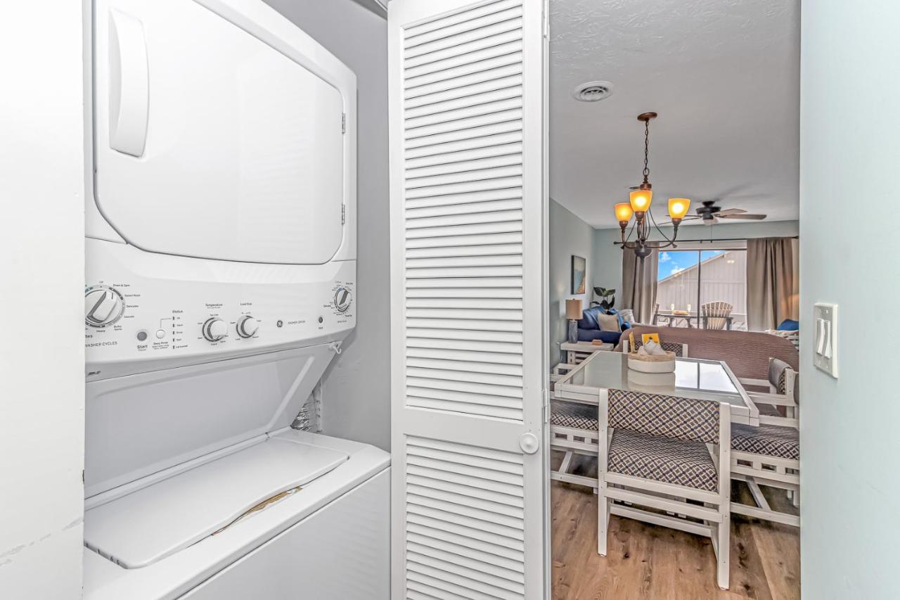 Fully Furnished Ocean View Two Bedroom Condo-shipwatch Pointe 1- 319g Holiday home Myrtle Beach