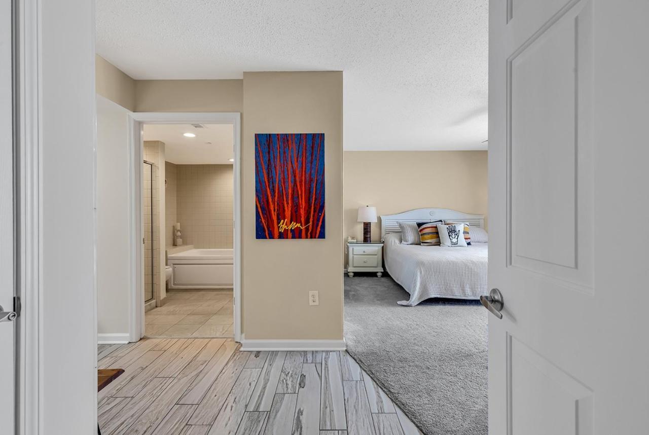 1704 Brighton Apartment *