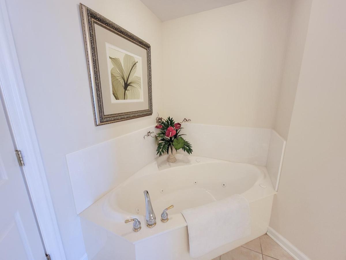 1104 Margate Apartment *