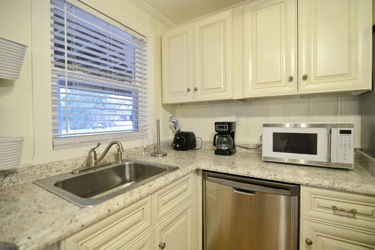 Holiday home R&r House! Huge W Sun Deck In Famous Cherry Grove *