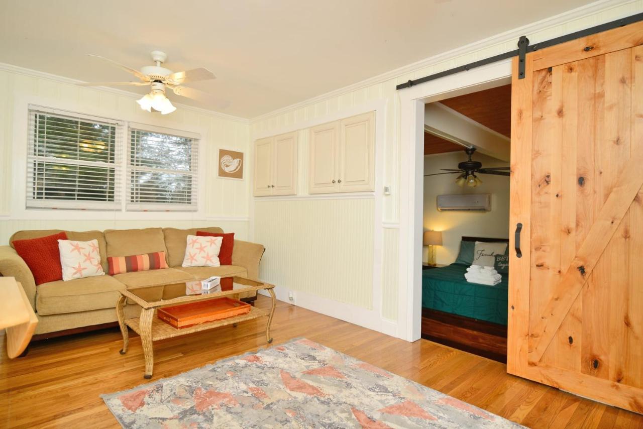 R&r House! Huge W Sun Deck In Famous Cherry Grove Holiday home *