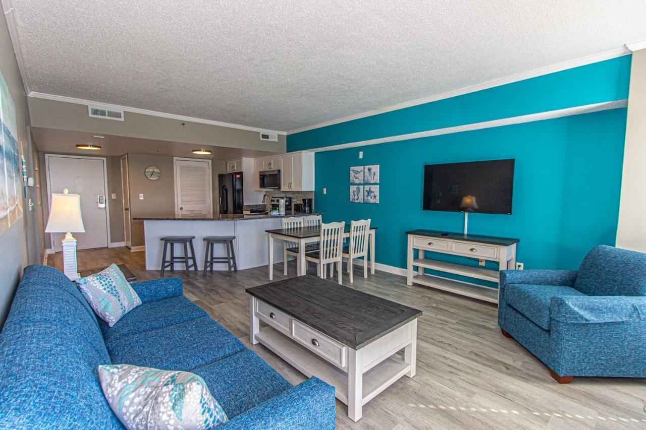 Immaculate 2 Bedroom With Stunning Views! Palace 2113