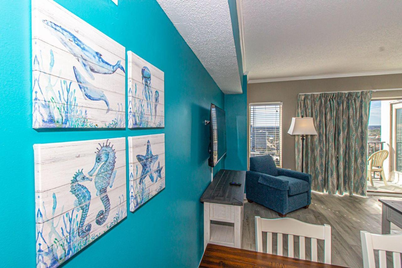 Immaculate 2 Bedroom With Stunning Views! Palace 2113 Holiday home *