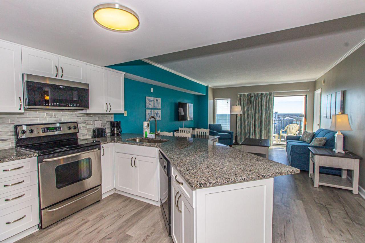 Immaculate 2 Bedroom With Stunning Views! Palace 2113