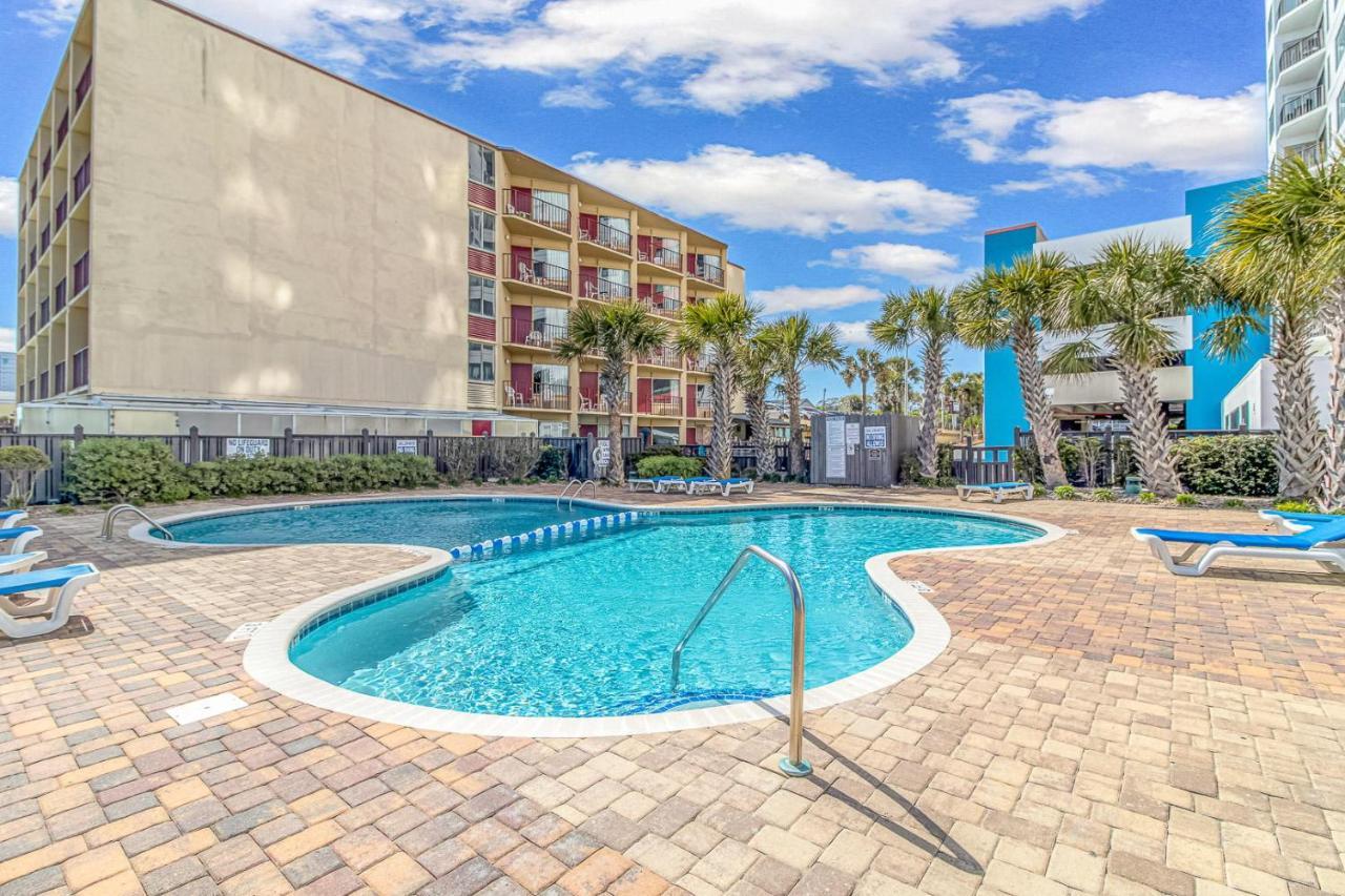 Holiday home Immaculate 2 Bedroom With Stunning Views! Palace 2113 Myrtle Beach