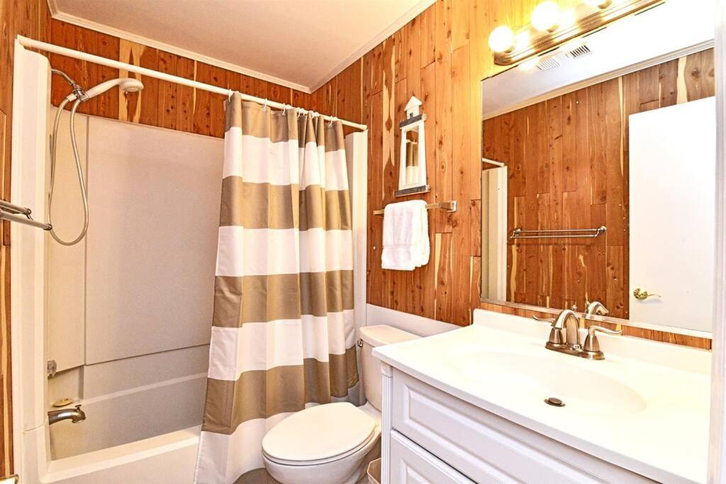 Wow Oceanfront With Ocean View Balcony Pool Amazing Location